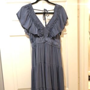 Joie dusty blue midi silky dress. V-neck.